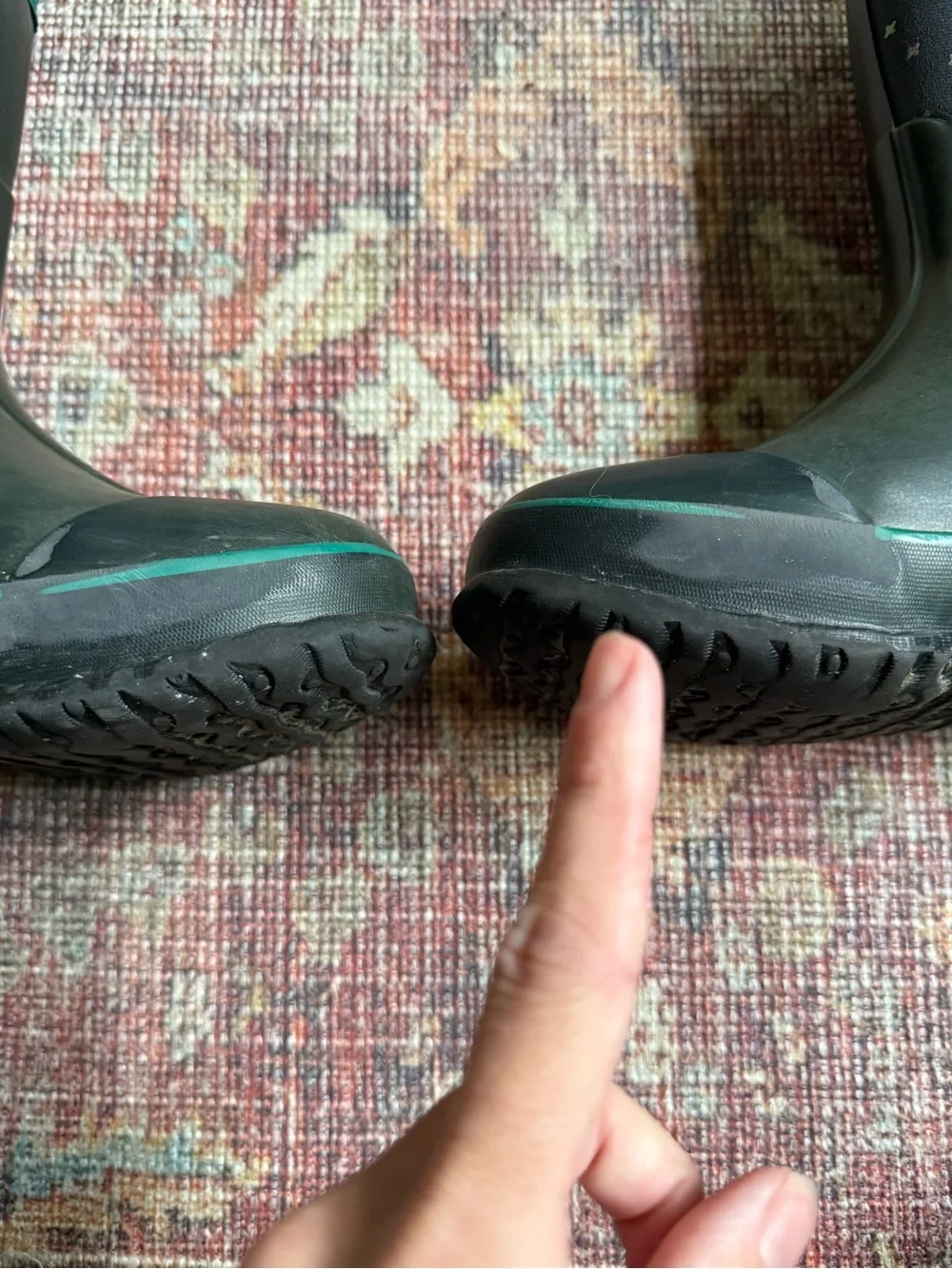 Bogs Kids Grey Teal Classic Plus Waterproof Pull-On winter boots size 3
